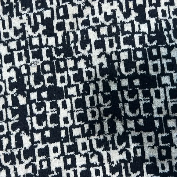 Vintage Iceberg Italy Graphic Knit Scarf Black Pink “History” 12x72 EUC - Picture 7 of 7